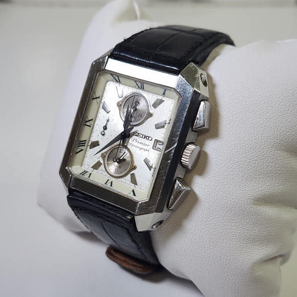 Seiko Premier Chronograph Watch Men's Black Leather Watch - Picture 14 of 16